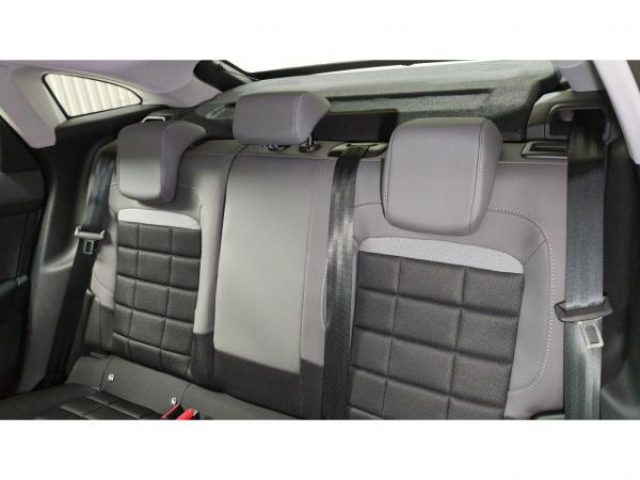 CITROEN C4 PLUS Hybride 145cv e-DCS6 + Sieges avant chauffants + NEUF 0KM