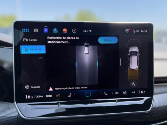 VOLKSWAGEN GOLF R-Line 2.0 TDI 150cv DSG7 + Toit panoramique + JA18 YORK + Pack Hiver + NEUF 0KM