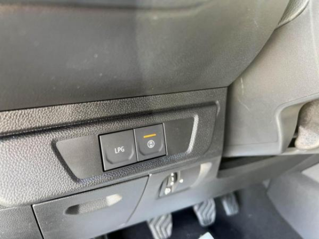 DACIA SANDERO EXPRESSION 1.0 ECO-G 100cv + Climatisation automatique + Sieges AV Chauffants + NEUF 0KM