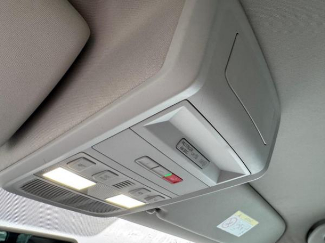 VOLKSWAGEN CARAVELLE COMFORT 2.0 TDI 150cv DSG7 LONG  9 PLACES MALUS INCLUS TVA RECUPERABLE