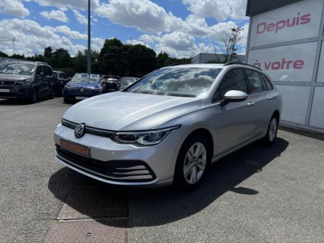 VOLKSWAGEN Golf SW LIFE 1.0 eTSI 110cv DSG7 + Caméra de recul