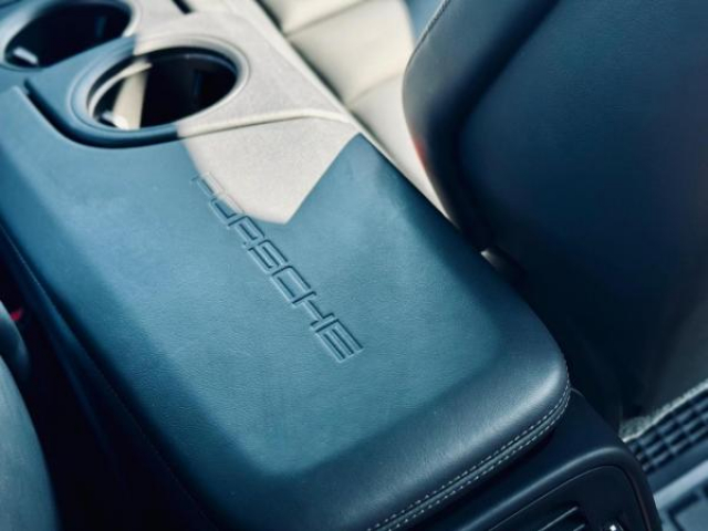 PORSCHE Taycan Cross Turismo 4  Exclusive Manufaktur 93,4 kWh 476cv + MATRIX + Ecran Passager + Toit pano + Pack Chrono