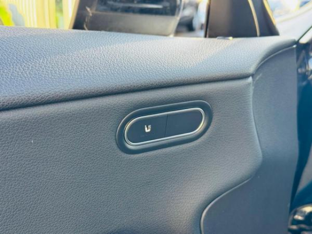 MERCEDES CLA SHOOTING BRAKE Business Line 180d 8G-DCT + Carplay + Jantes 19 + Sièges av chauffants + Vitres AR Surteinte