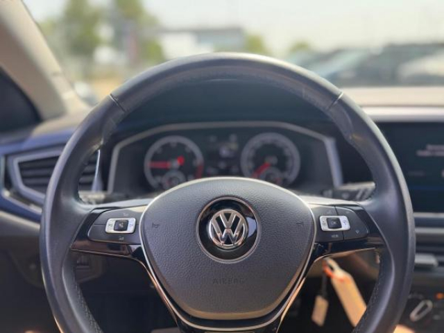 VOLKSWAGEN POLO UNITED 1.6 TDI 95cv + Antibrouillard AV + Vitres arriere et lunette arriere surteintées