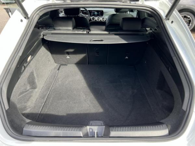 MERCEDES CLA SHOOTING BRAKE Business 180D 2.0L BV 8G-DCT + Caméra de recul + ecran 10 + Sièges AV chauffant + Att