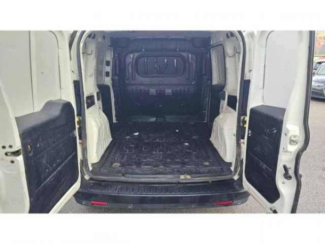 FIAT DOBLO Fourgon tôlé Pack CD Clim 1.3 Multijet 90cv