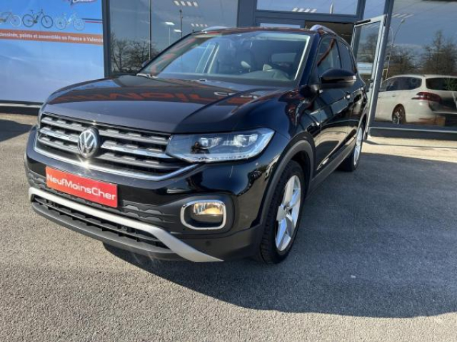 VOLKSWAGEN T-CROSS STYLE 1.6 TDI 95cv DSG7 + Pack LED + Camera de recul + Sieges AV Chauffants
