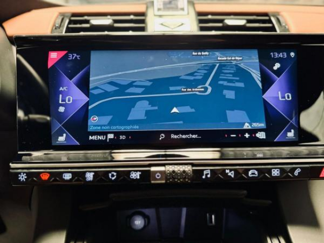 DS DS 7 CROSSBACK So Chic 1.5 BlueHDi 130cv EAT8 Inspiration OPERA + Toit pano + Hifi Focal + Night Vision + Led