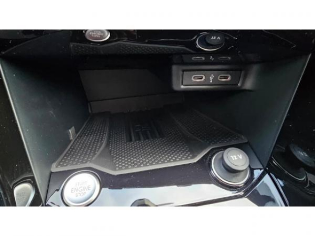 VOLKSWAGEN T-ROC R-Line 2.0 TDI 150cv DSG7 + Matrix LED + Sieges Massant Chauffant + Alarme