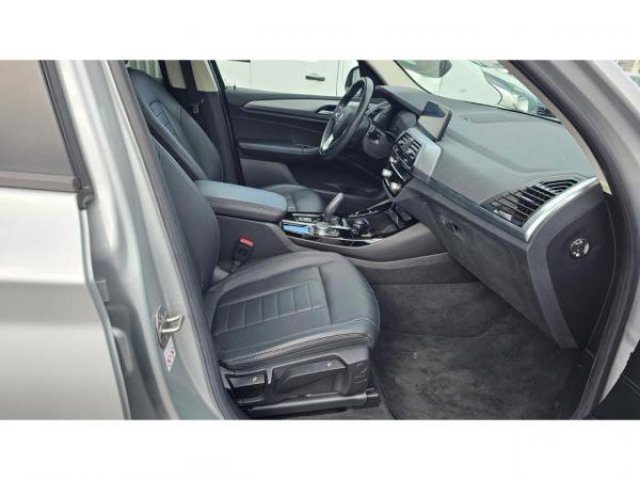 BMW X3 Advantage xDrive 20dA BVA 190cv + Cuir + Live Cockpit + Carplay + Toit Pano + Alarme