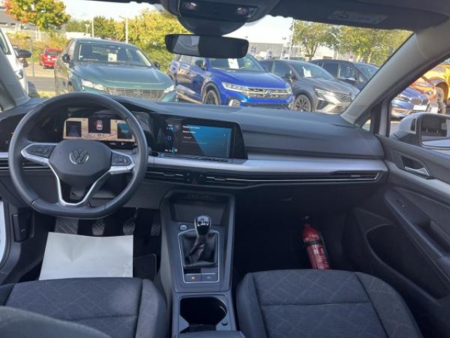 VOLKSWAGEN GOLF Life Plus 1.0 TSI 110cv + Toit ouvrant électrique + Vitres arrière surteintées