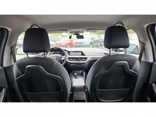 BMW SERIE 1 Advantage 116dA + Radar AV et AR + Régulateur de vitesse + Jantes 16 + Roue de secours