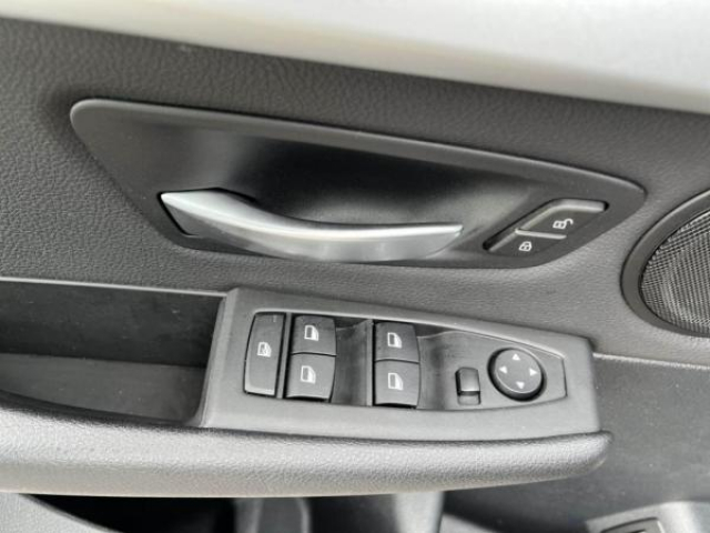 BMW serie 2 gran tourer Avantage Business Edition 216dA 7 Places + Similicuir + Sièges AV Chauffant + Attelage