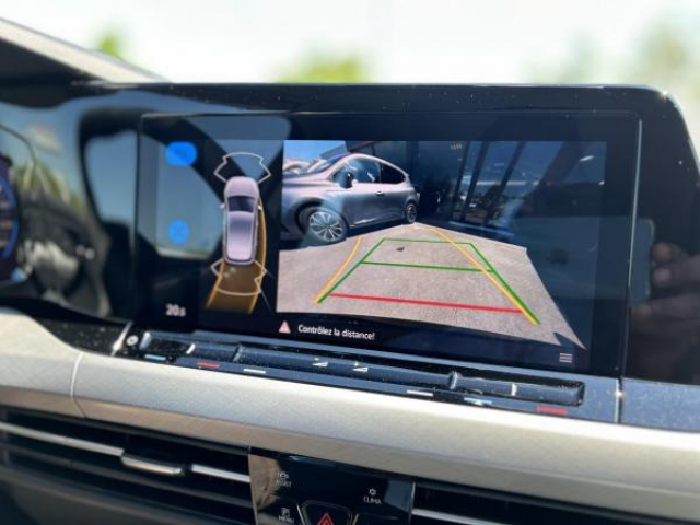 VOLKSWAGEN GOLF Life 1.0 eTSI 110cv DSG7 Inclus DISCOVER MEDIA