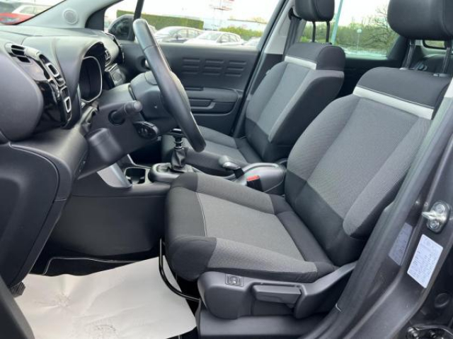 CITROEN C3 AIRCROSS Shine 1.5 BlueHDi 110cv + Toit ouvrant panoramique + Camera de recul + Sieges AV chauffant + JA17