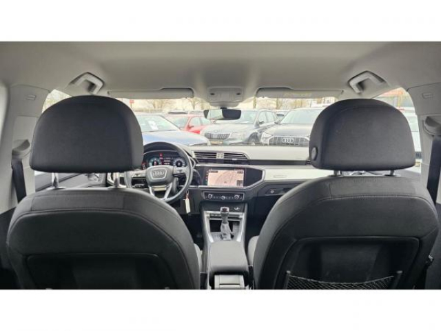 AUDI Q3 SPORTBACK Design 35TDI 150cv S-tronic + MMI Navigation + Audi sound system + JA18