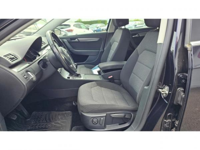 VOLKSWAGEN Passat SW Confortline 1.6TDI 105cv SW