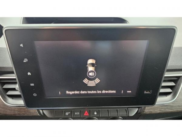 RENAULT KANGOO Zen 1.5 Blue dCi 95cv + Attelage + Antibrouillard + Roue de Secours