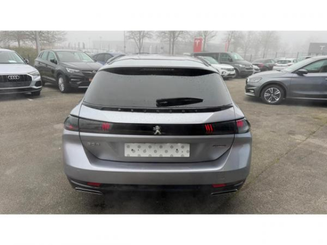 PEUGEOT 508 SW GT Line 1.5 BlueHDi 130cv EAT8 + Sièges avant chauffants et massants + Hayon élec