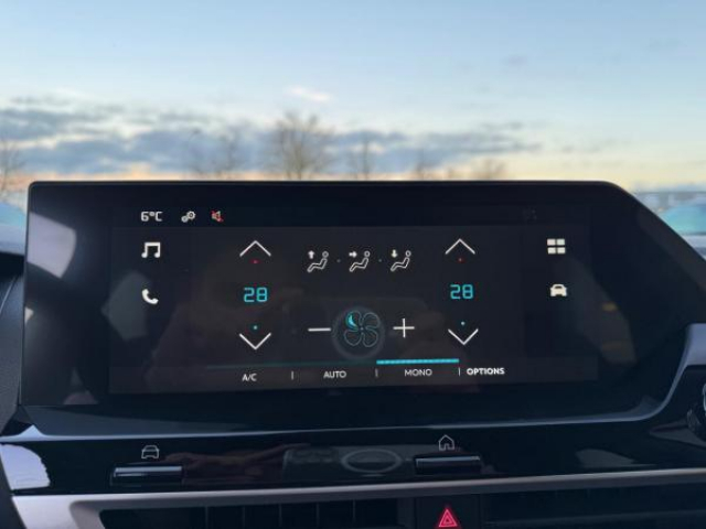 CITROEN C4 Plus 1.5 BlueHDi 130cv EAT8 + NEUF 0KM