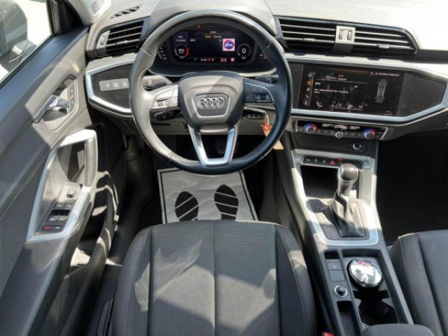 AUDI Q3 SPORTBACK 35 TDI 150cv  S-tronic Design + JA19 + MMI NAVIGATION +full led + Attelage