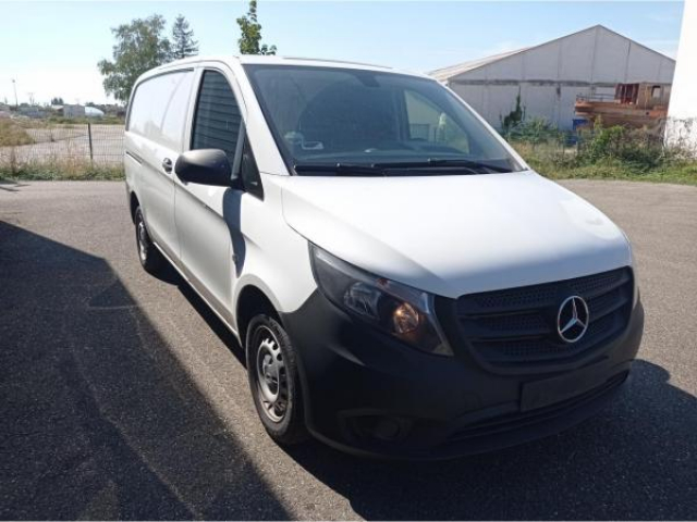 MERCEDES VITO Long Select 110 CDI 2.8t 102cv  TVA RECUPERABLE