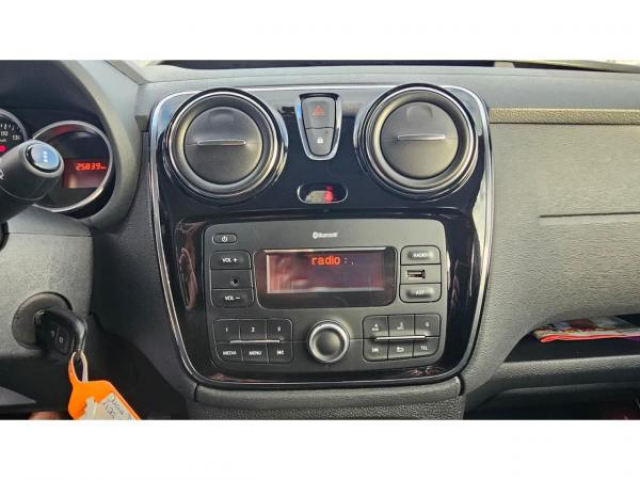DACIA DOKKER Anniversary 1.5 dCi 90cv PMR + Pack style + Radars de recul + TVA RECUPERABLE