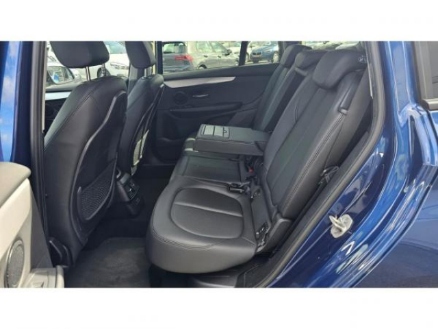 BMW serie 2 gran tourer Design 216d 7 places + Cuir + Sieges AV Chauffants + Carplay