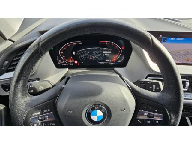BMW SERIE 1 Advantage 116dA +Digital cockpit pro + Vitre AR teinte + Radar AV et AR + Regulateur + Ja16
