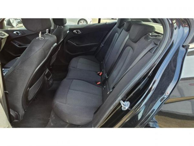 BMW SERIE 1 Business 116d BVA
