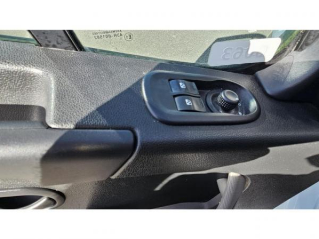 RENAULT MASTER Grand Confort F3500 L2H3 2.3 dCi 125cv Traction + TVA RECUPERABLE