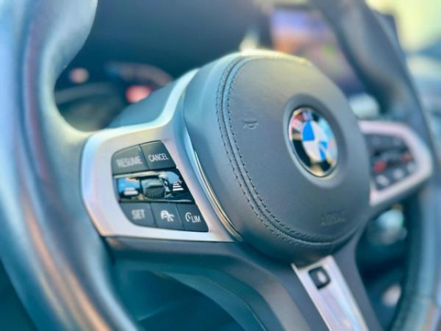 BMW SERIE 5 TOURING M-Sport 520d 190cv + Toit ouvrant panoramique + Driving Assistant + ACC avec Stop&Go
