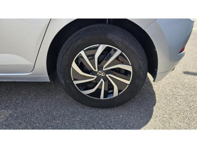 VOLKSWAGEN POLO Life 1.0 TSI 95cv + Climatisation automatique + Vitres arrière surteintées