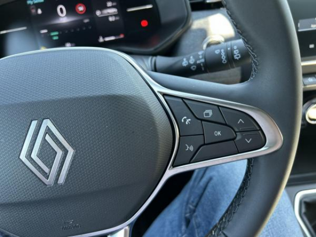 RENAULT CLIO Techno 1.0 Tce 90cv + Roue de secours + NEUF 0KM