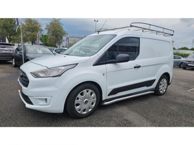 FORD TRANSIT COURIER Trend L1 1.5 TDCi 100cv + Camera de recul + GPS + Attelage + Galerie de toit + TVA RECUPERABLE