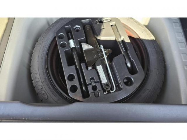 RENAULT CAPTUR Xmod TCe 90cv + Extended Grip + Sièges avant chauffants + Roue de Secours