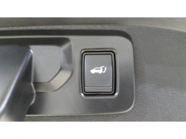RENAULT AUSTRAL Techno E-Tech Hybride 200cv BVA + Hayon motorisé + Pack Safety + Pack Hiver + NEUF 0KM