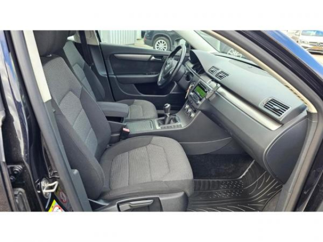 VOLKSWAGEN Passat SW Confortline 1.6TDI 105cv SW