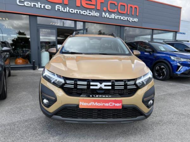 DACIA SANDERO Stepway Extême 1.0 TCe 90cv CVT + Pack Navigation + Sieges AV Chauffants + NEUF 0KM
