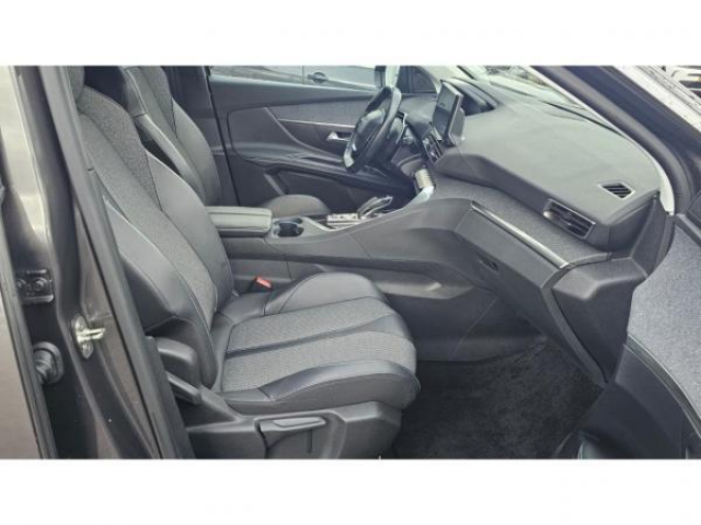 PEUGEOT 3008 Allure Pack 1.5 BlueHDi 130cv EAT8+Pack City2+Hayon motorise+Siege AV Chauffant