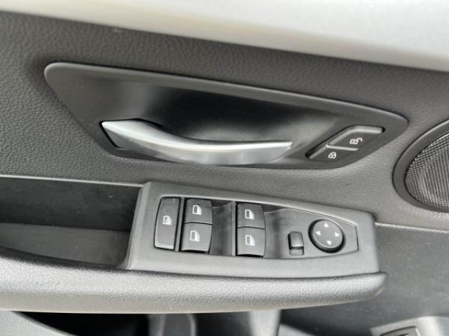 BMW SERIE 2 Avantage Business Edition 216dA 7 Places + Similicuir + Sièges AV Chauffant + Attelage