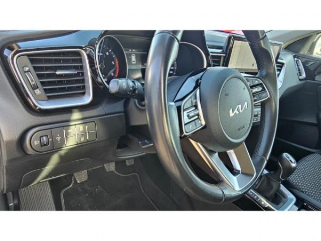 KIA CEED SPORTSWAGON 1.6 CRDi MHEV 136cv PULSE