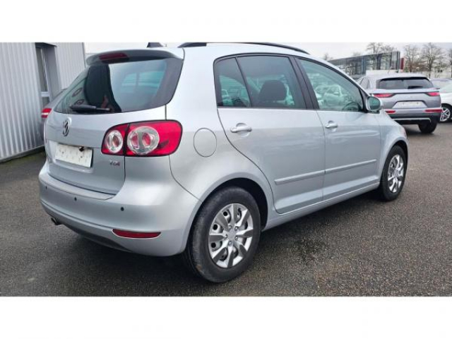 VOLKSWAGEN GOLF plus 1.6 TDI 105cv Team + Caméra de recul + Carplay