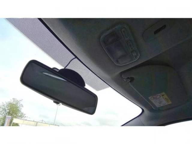 PEUGEOT 301 Active 1.5 BlueHDi 100cv + Antibrouillard + Radars de recul + Roue de secours
