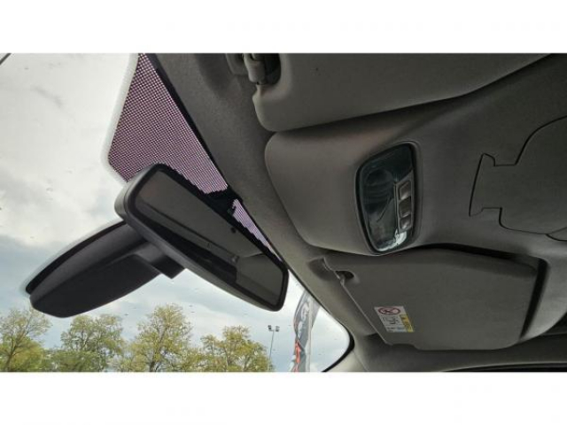 FORD TRANSIT COURIER Trend L1 1.5 TDCi 100cv + Camera de recul + GPS + Attelage + Galerie de toit + TVA RECUPERABLE