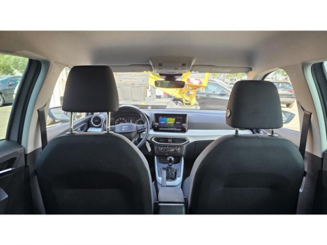 SEAT ARONA MOVE 1.0 TSI 95cv + Pack Spring + Pack Vision + Sièges AV Chauffants