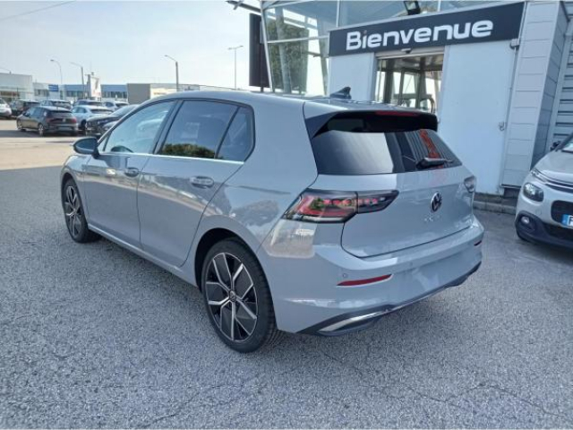 VOLKSWAGEN GOLF Phase 2 Style 1.5 eTSI 116cv DSG7 8.5 + LED MATRIX + Jantes 18 LEEDS + Pack Hiver + NEUF 0KM