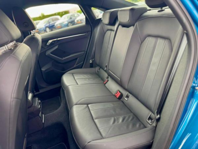 AUDI A3 berline Business Line 35 TDI 150cv S-tronic + Audi Sound System + Virtual cockpit plus + Cuir + Carplay