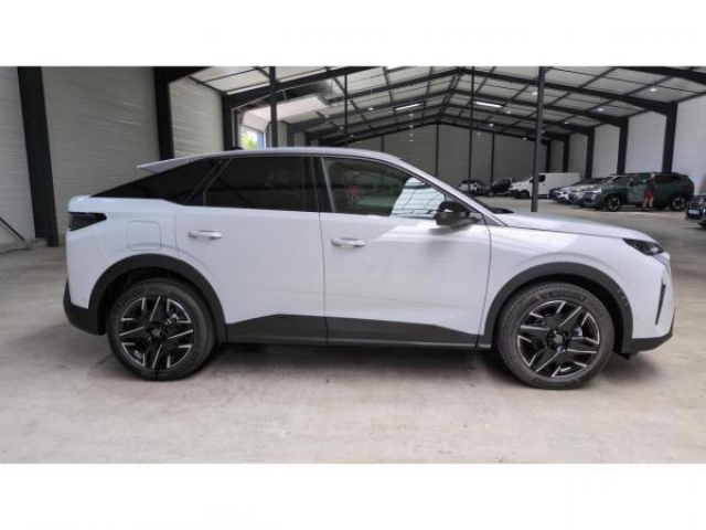 PEUGEOT 3008 ALLURE Hybrid 136cv e-DCS6+Pack Panoramic Navigation+PACK 360 VISION DRIVE ASSIST+NEUF 0KM