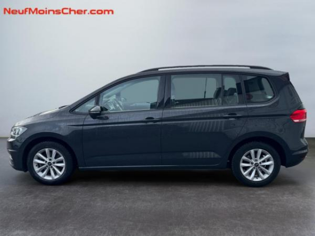 VOLKSWAGEN TOURAN Trendline 2.0 TDI 122cv 7places + Système Navigation Discover Media
